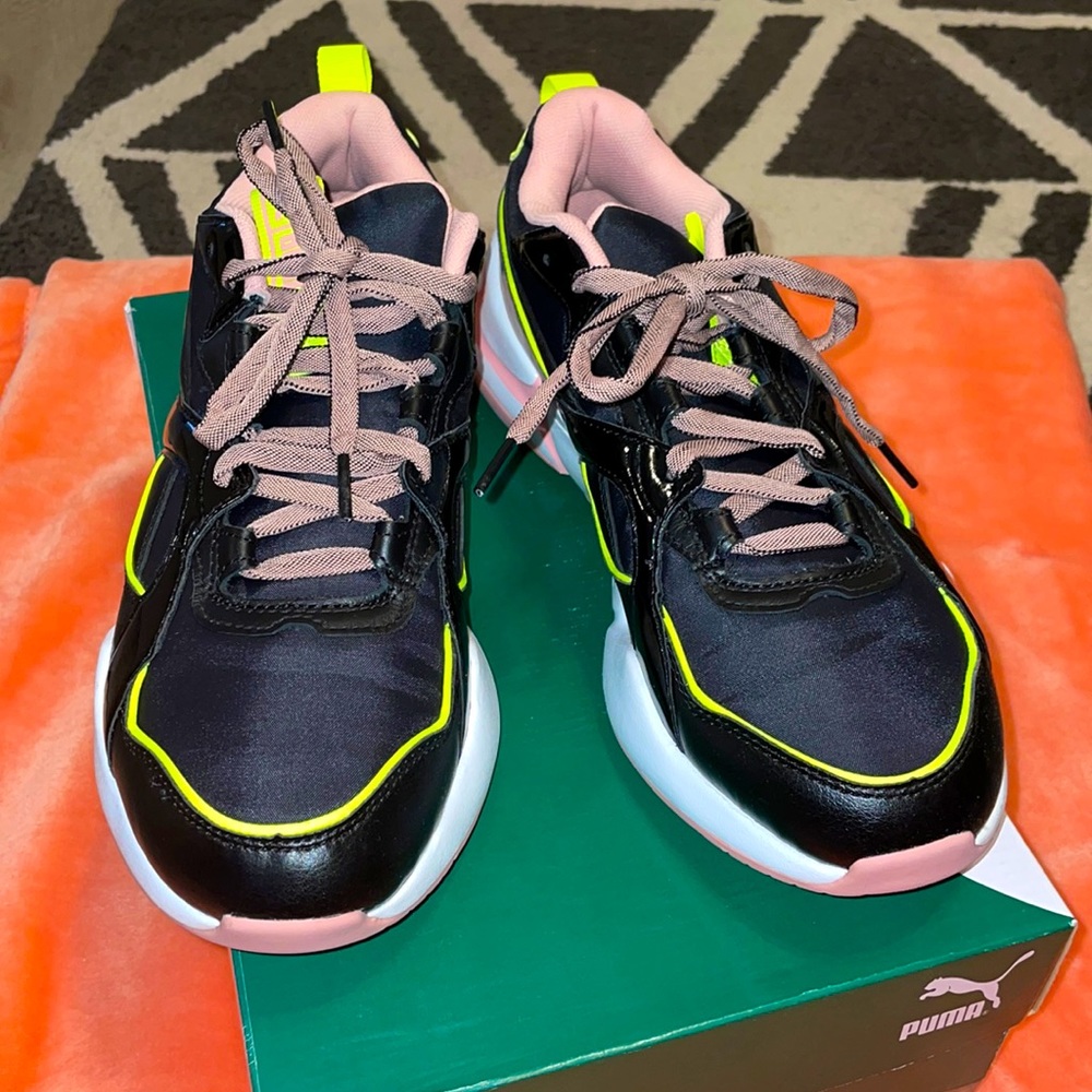 NWB Puma Nova 2 Shift Basketball Style Sneakers